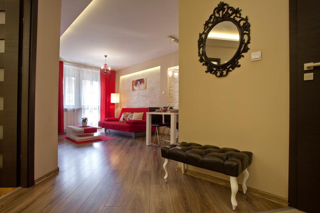 شقة كرينيتسا زدروي  في Apartament Szmaragdowy المظهر الخارجي الصورة